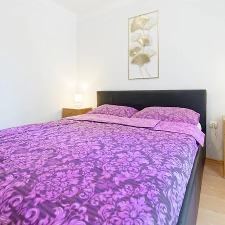 Gabi Apartment